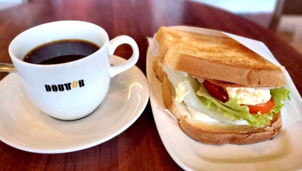 ハムタマゴサラダ1