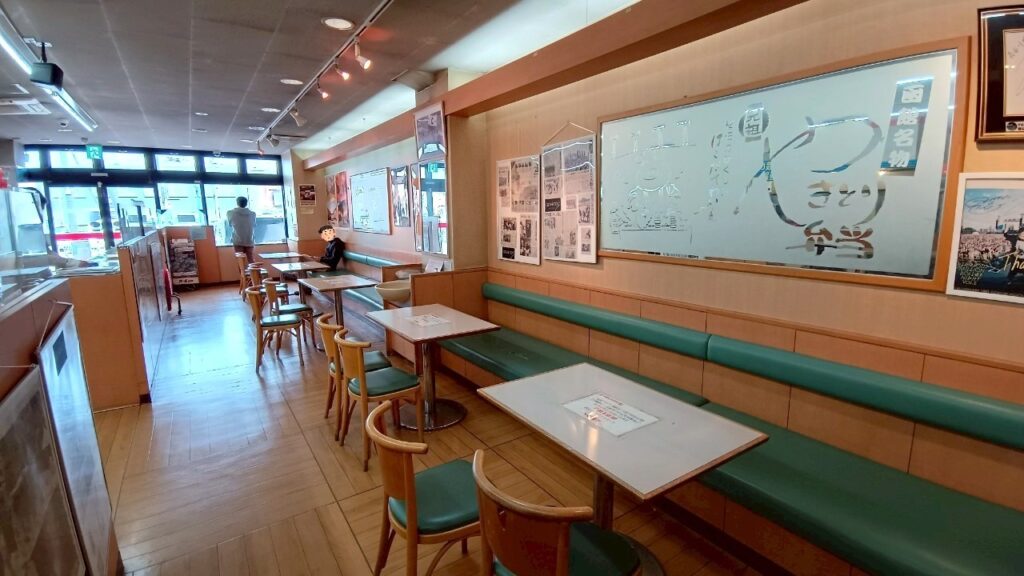 ベイエリア店 店内3