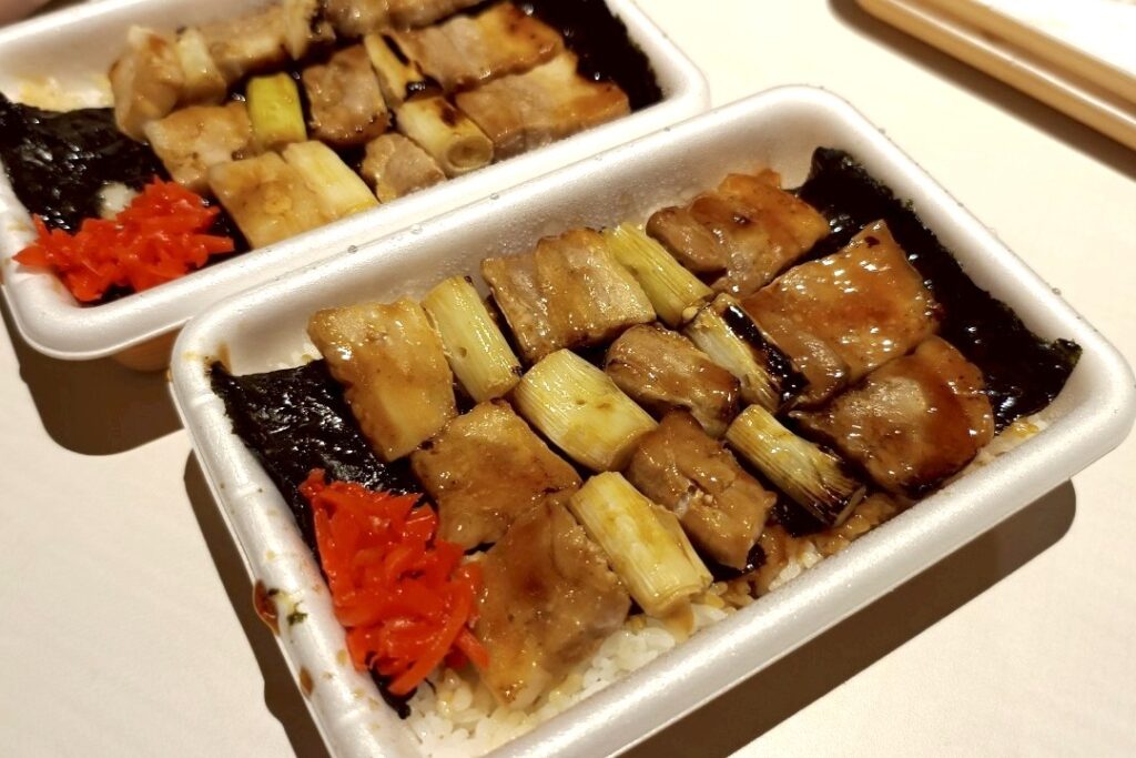 やきとり弁当タレ3
