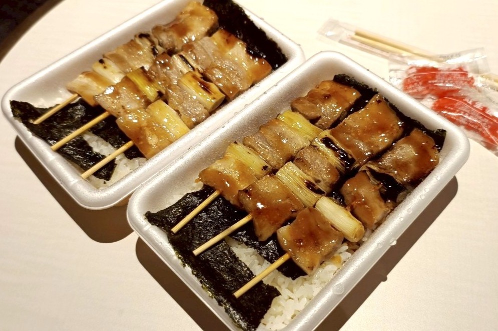 やきとり弁当タレ2