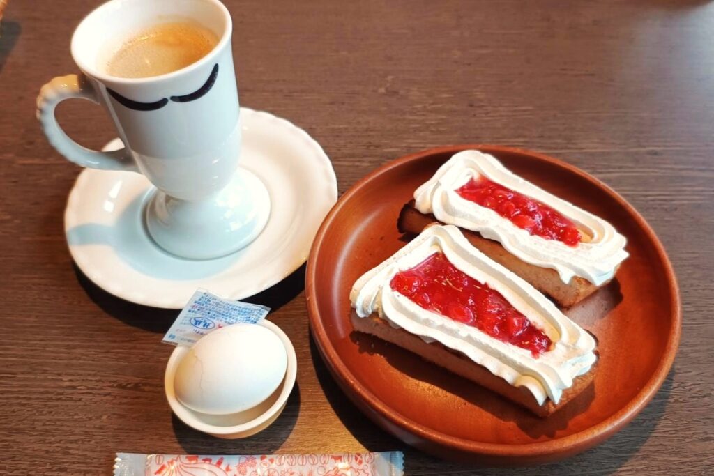 イチゴホイップトーストセット