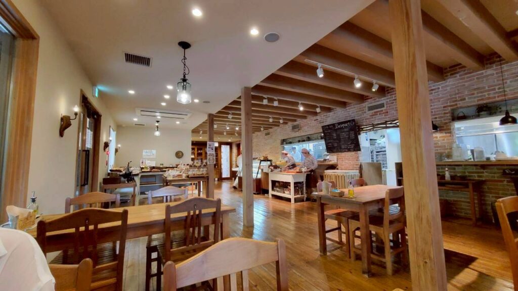 店内１