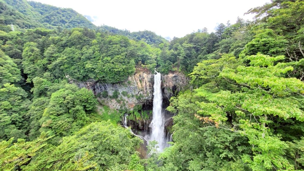 華厳の滝1