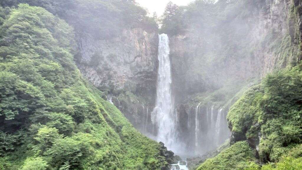 華厳の滝3