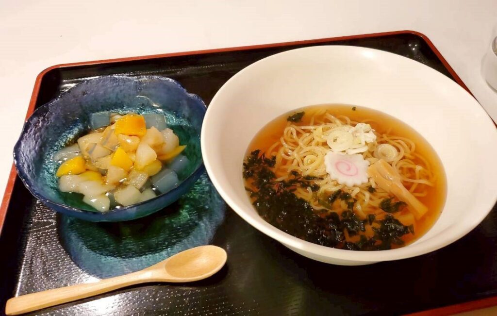 夜食
