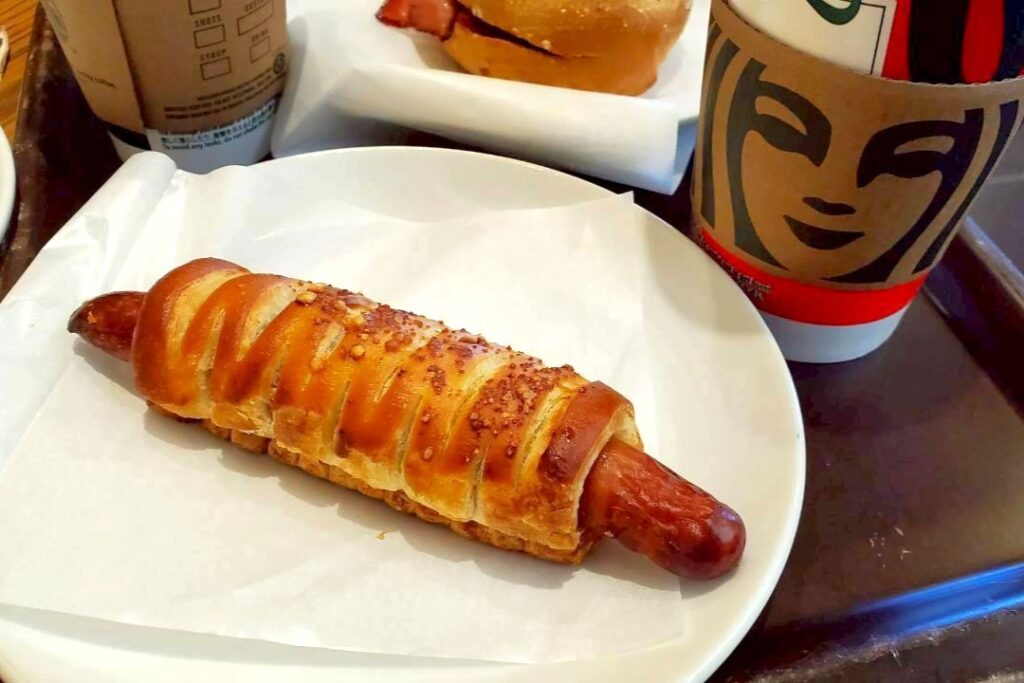 あらびきソーセージパイ