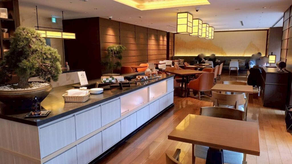 ラウンジ花雅３