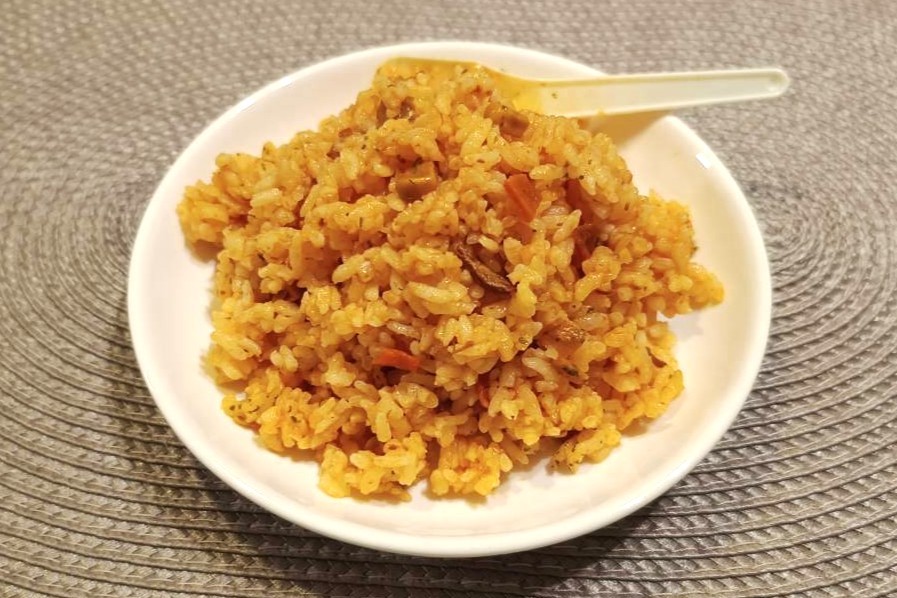 チキンライス量たっぷり