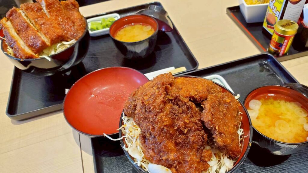 明治亭のソースカツ丼