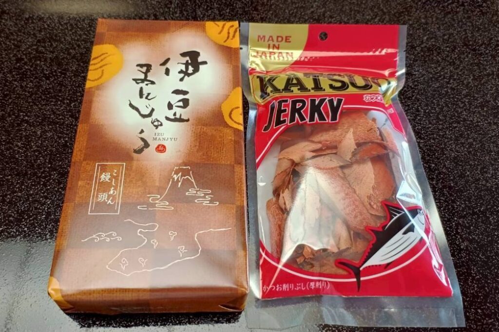 お土産購入品