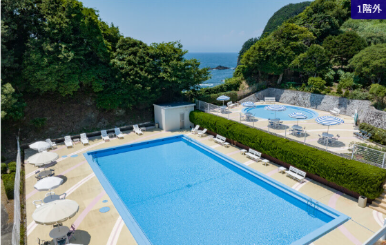 屋外プール